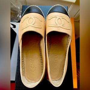 CHANEL Lambskin CC Espadrilles 37 Beige Black